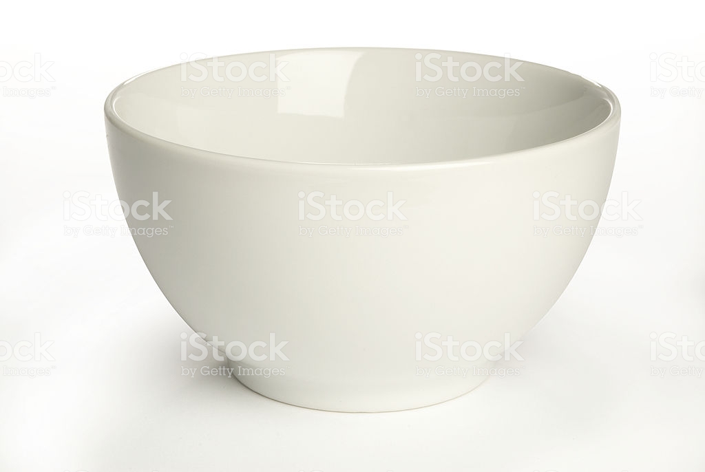 Item-Saladier an-artistic-white-ceramic-bowl-on-a-white-background-picture-id97536357.jpg