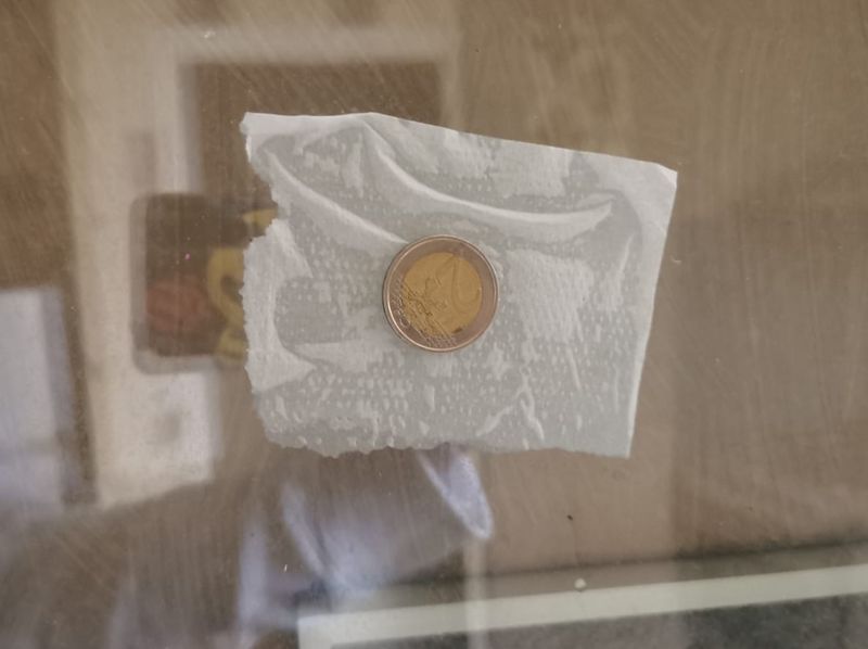 La pi ce suspendue WhatsApp Image 2025-02-12 15.47.56 b638d331.jpg